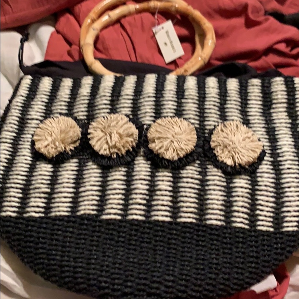 Stylish Black & Cream handbag